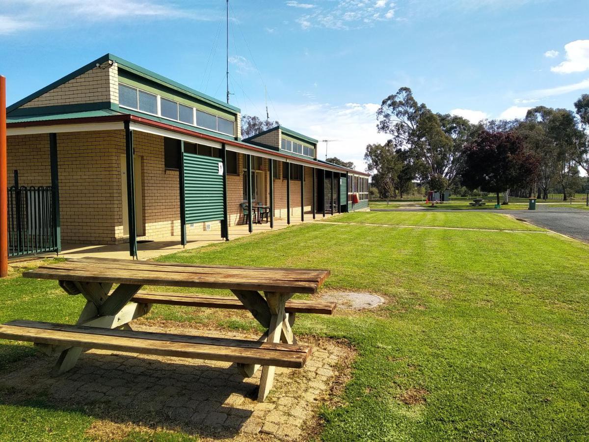 Holbrook Motor Village Exterior foto